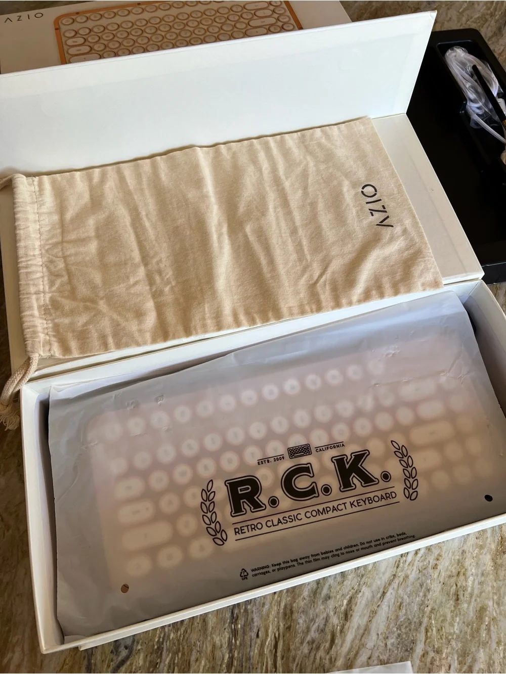 AZIO R.C.K. Vintage Typewriter Bluetooth/USB Backlit Mechanical Keyboard 